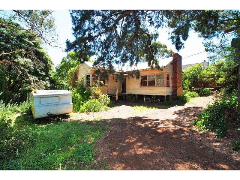 63 Mullum Mullum Road, Ringwood VIC 3134