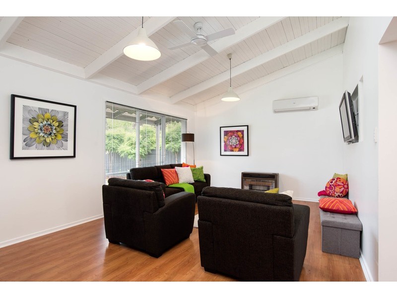 2A Wavell Avenue, Kilsyth VIC 3137