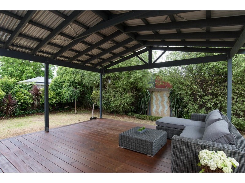 2A Wavell Avenue, Kilsyth VIC 3137