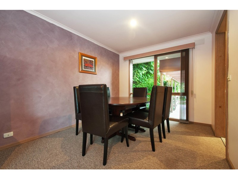 72 Zina Grove, Mooroolbark VIC 3138