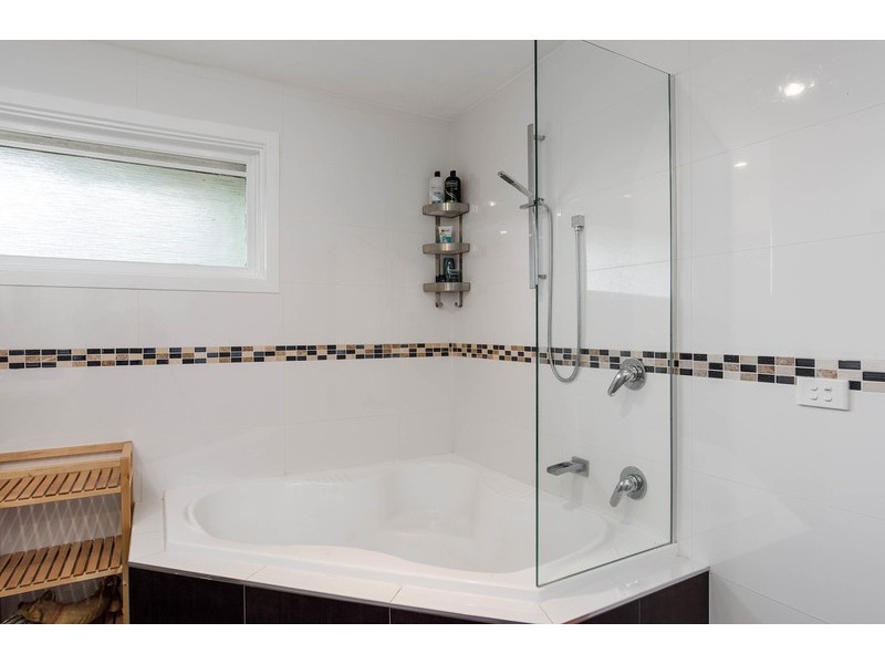 17 Olive Grove, Lilydale VIC 3140