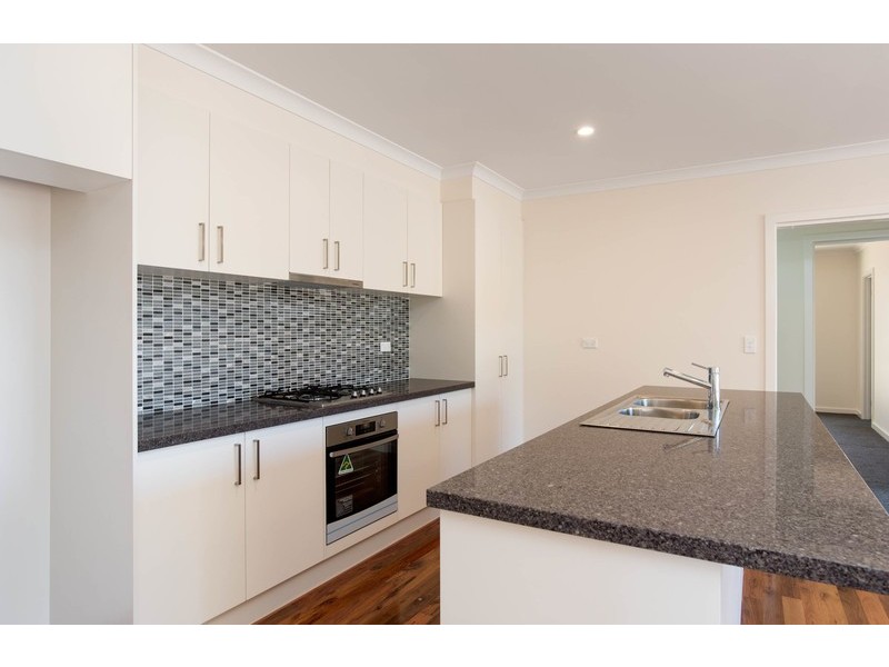 27A Carronvale Road, Mooroolbark VIC 3138