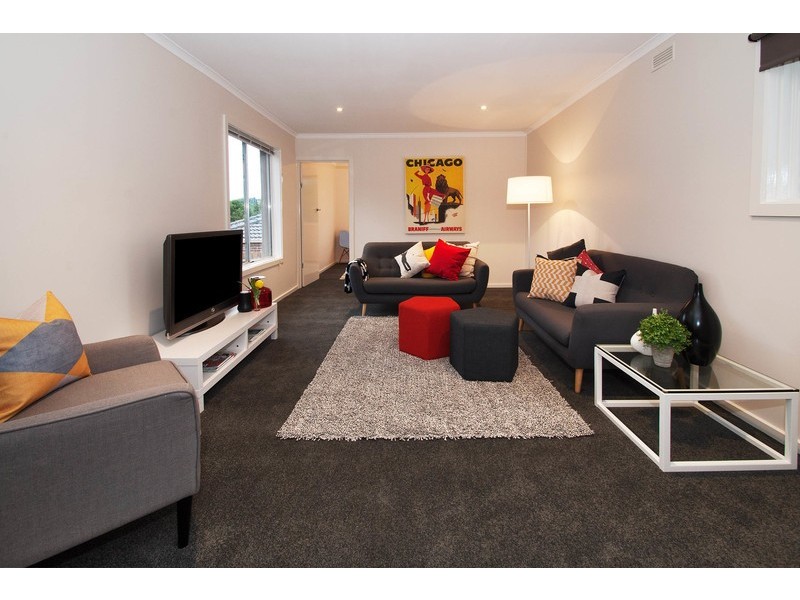 9 Sheldon Avenue, Mooroolbark VIC 3138