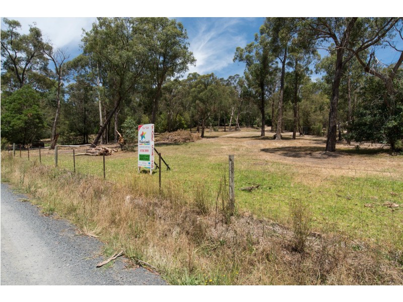 19 McGregor Avenue East, Healesville VIC 3777