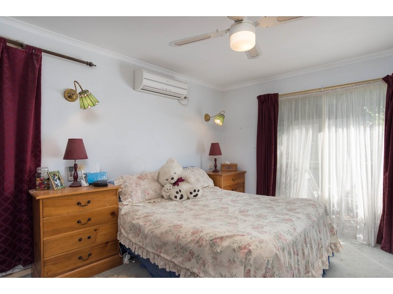 22 Scenic Drive, Launching Place VIC 3139