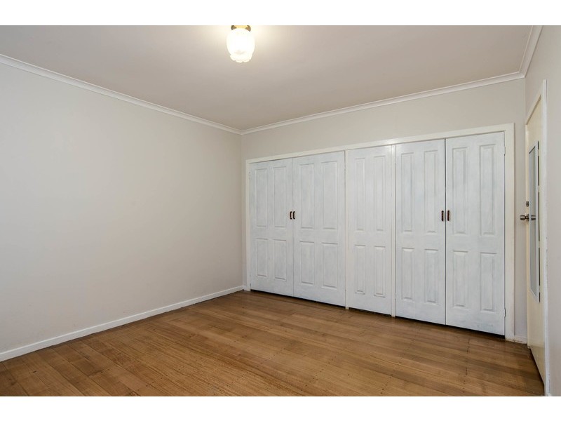 22 Scenic Drive, Launching Place VIC 3139