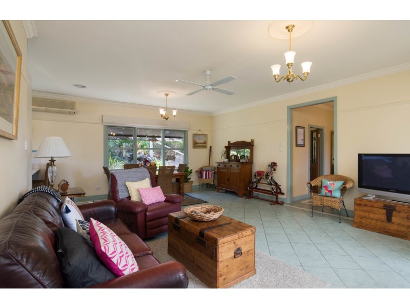 152 Warburton Highway, Lilydale VIC 3140