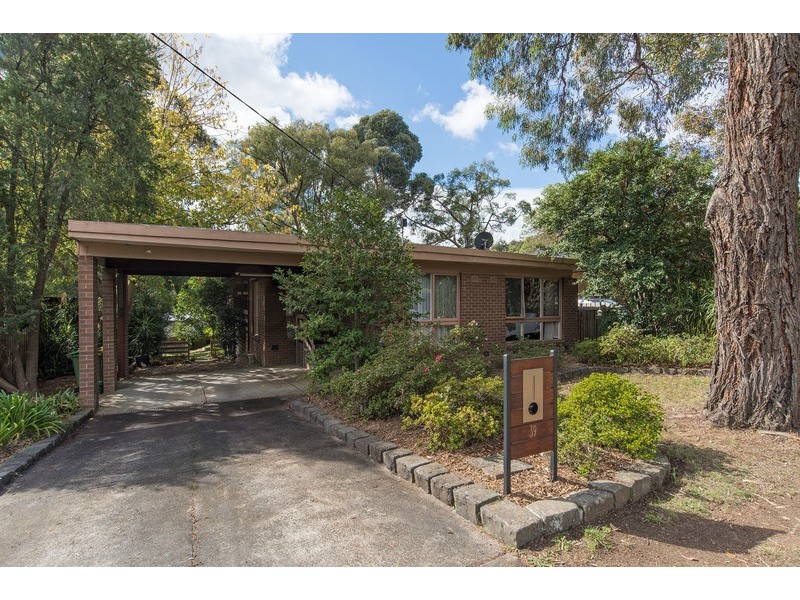 39 The Boulevard, Montrose VIC 3765