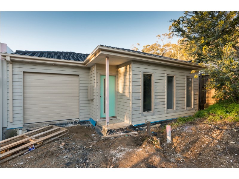 2 Bramwell Street, Lilydale VIC 3140
