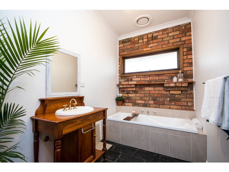 1895 Don Road, Don Valley VIC 3139