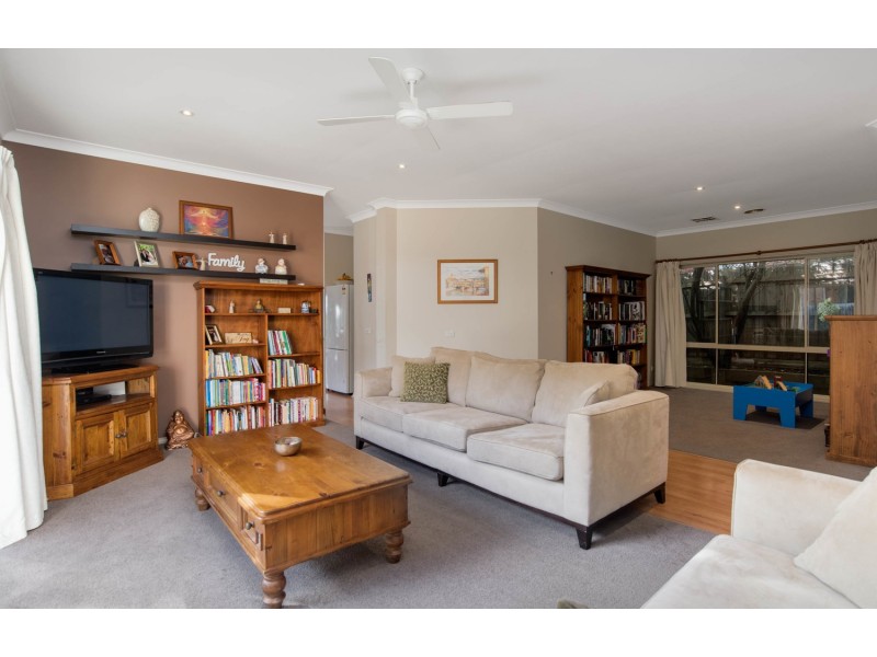 9 Ally Terrace, Chirnside Park VIC 3116