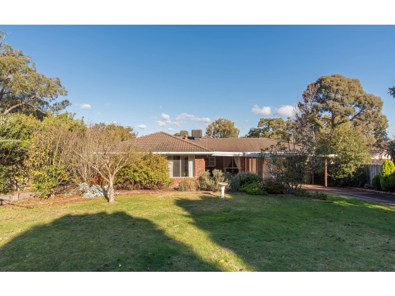 23 Fernhill Road, Mount Evelyn VIC 3796