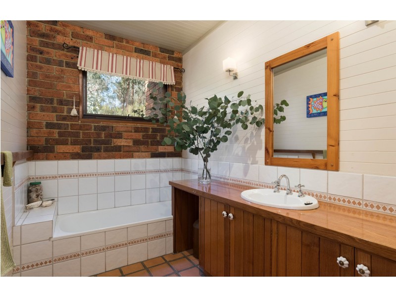 6 Davis Road, Wonga Park VIC 3115