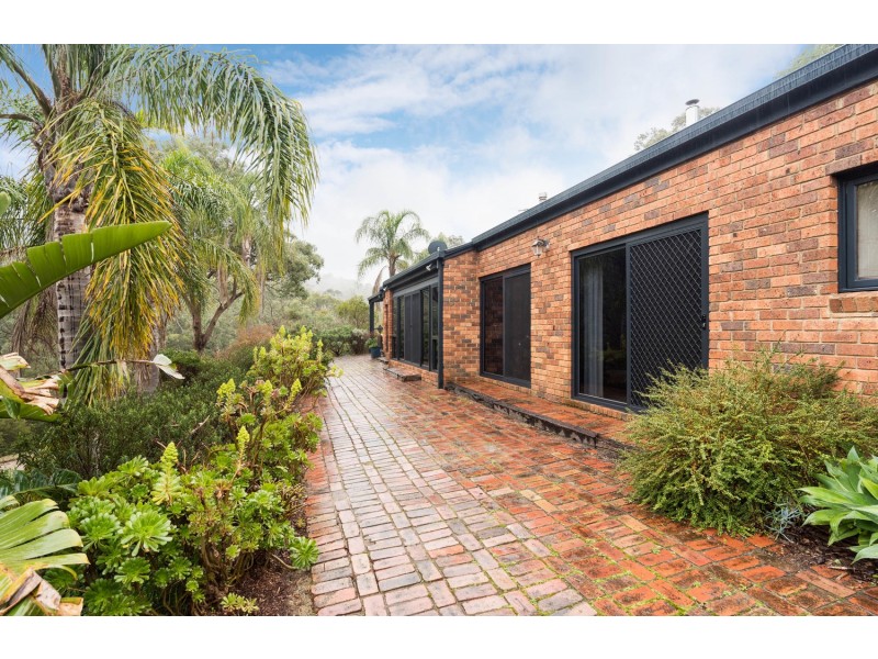 6 Davis Road, Wonga Park VIC 3115