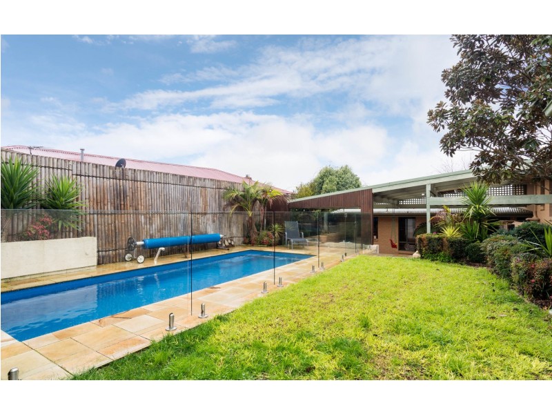 6 Katherine Place, Mount Evelyn VIC 3796
