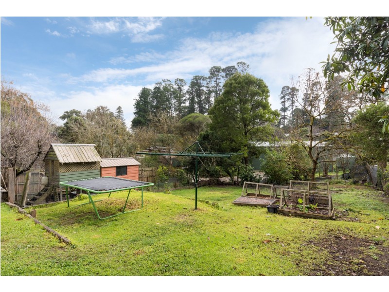 12 George Street, Mount Evelyn VIC 3796