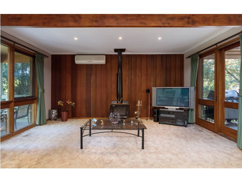 8 Leggett Drive, Mount Evelyn VIC 3796