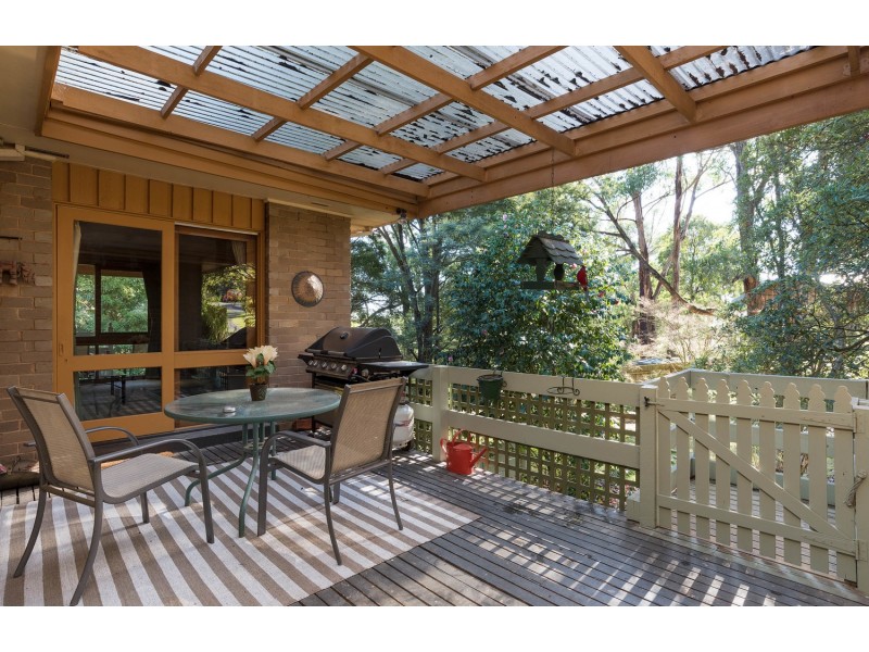 8 Leggett Drive, Mount Evelyn VIC 3796