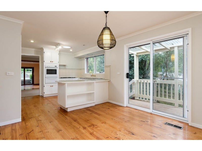 10 Nekla Street, Mount Evelyn VIC 3796