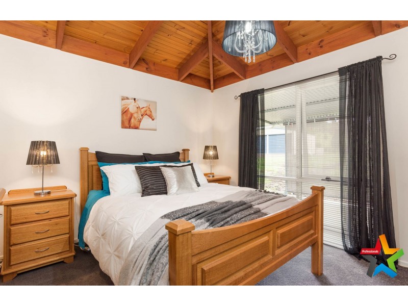70 Westbridge Road, Glenburn VIC 3717