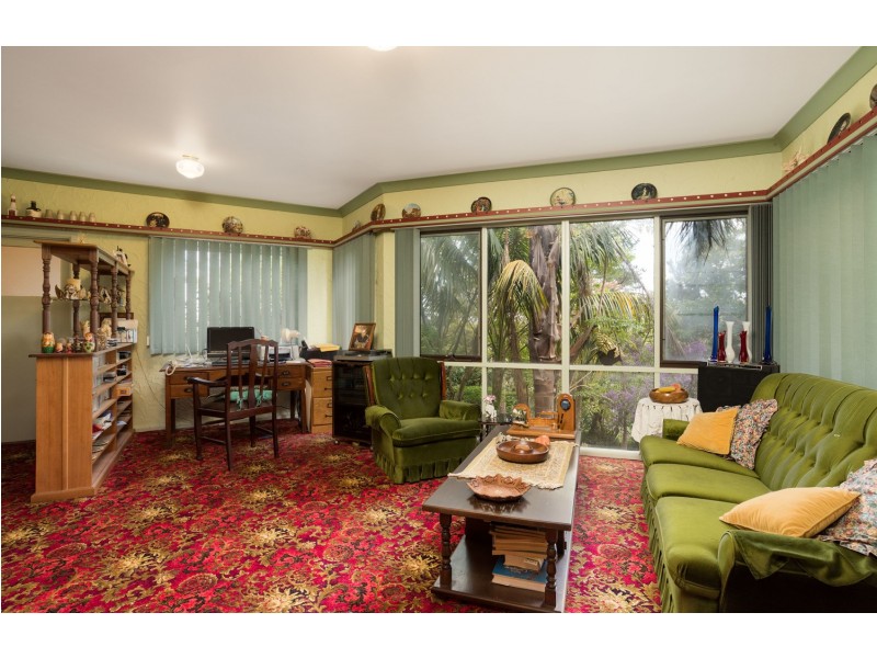 11 Davey Road, Mount Evelyn VIC 3796