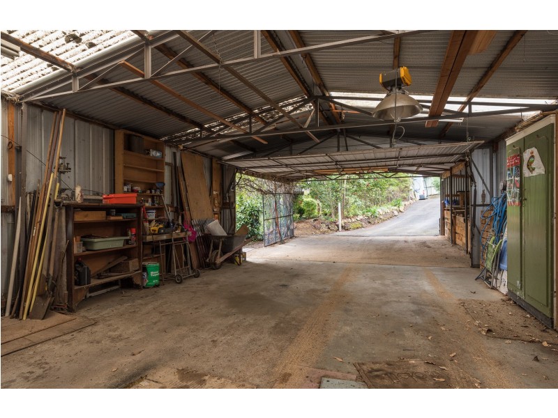 11 Davey Road, Mount Evelyn VIC 3796