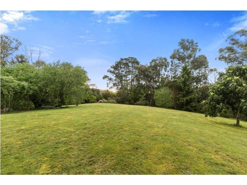 128 Monbulk Road, Mount Evelyn VIC 3796