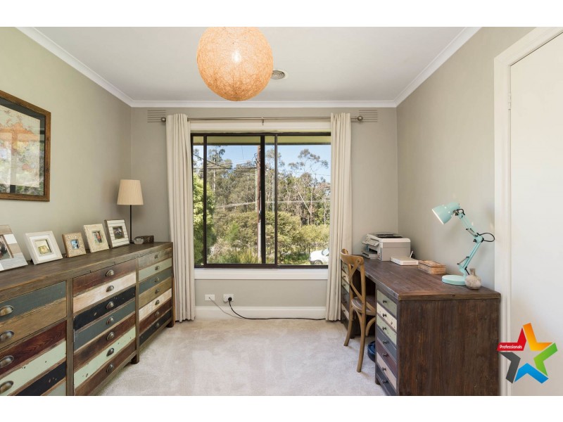 5 Olive Grove, Lilydale VIC 3140