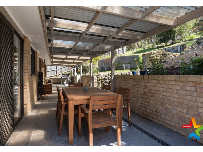 5 Olive Grove, Lilydale VIC 3140