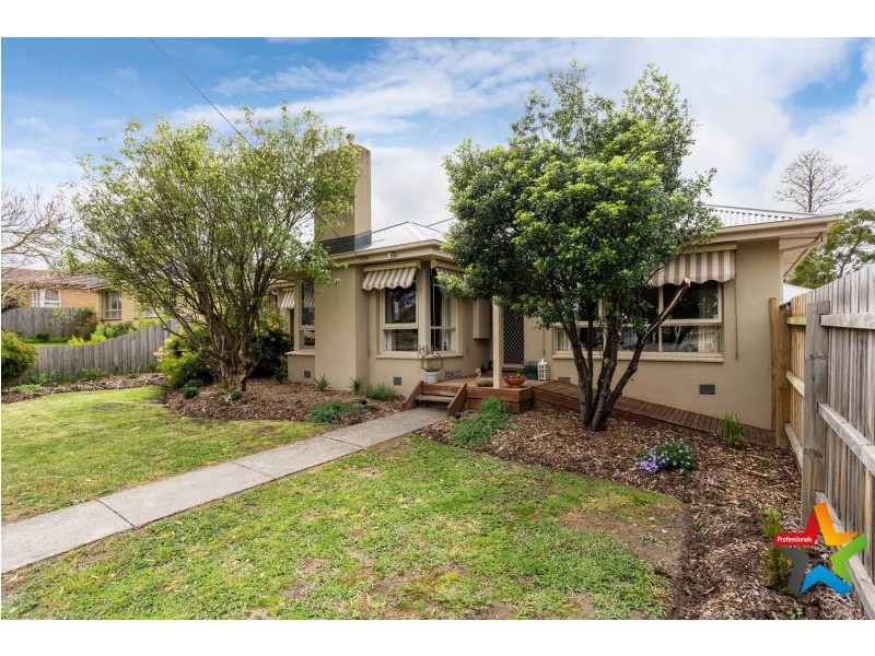 7 Ricky Court, Mooroolbark VIC 3138