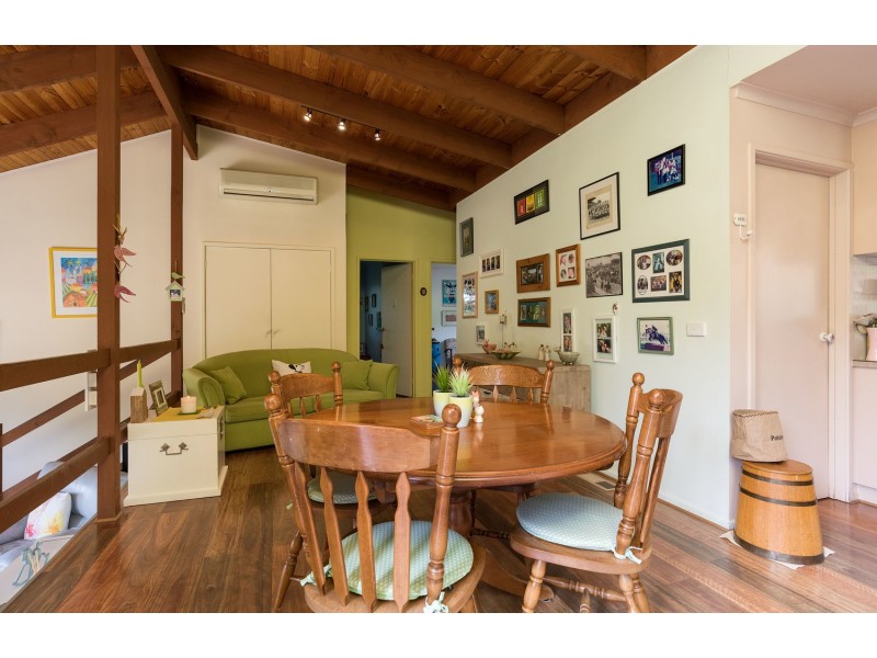 7 Candy Close, Seville VIC 3139