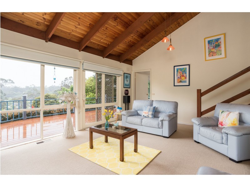 7 Candy Close, Seville VIC 3139