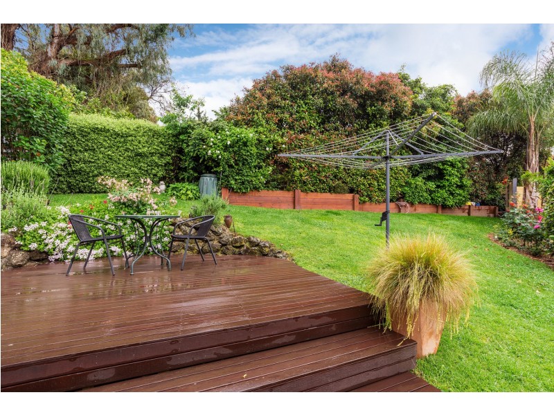 7 Candy Close, Seville VIC 3139