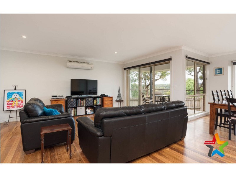 26 George Street, Wandin North VIC 3139