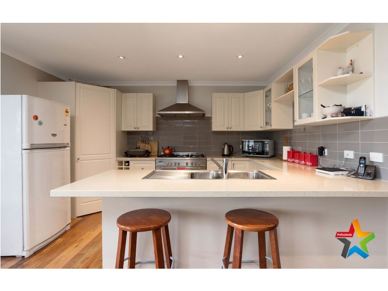 26 George Street, Wandin North VIC 3139