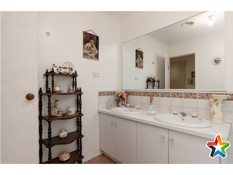 35 Link Road, Silvan VIC 3795