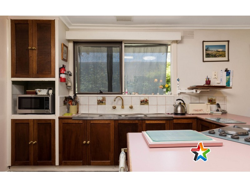 7 The Boulevard, Montrose VIC 3765