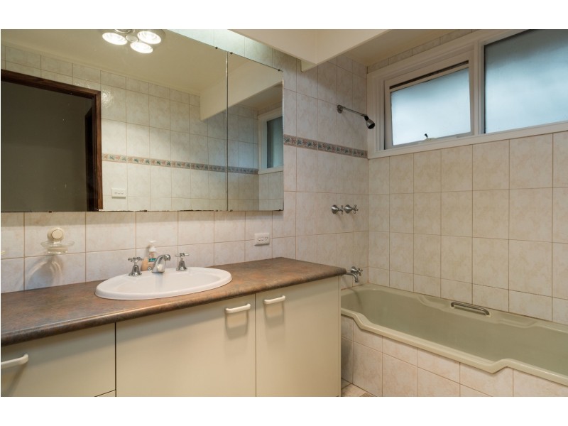 40 Leonard Road, Lilydale VIC 3140