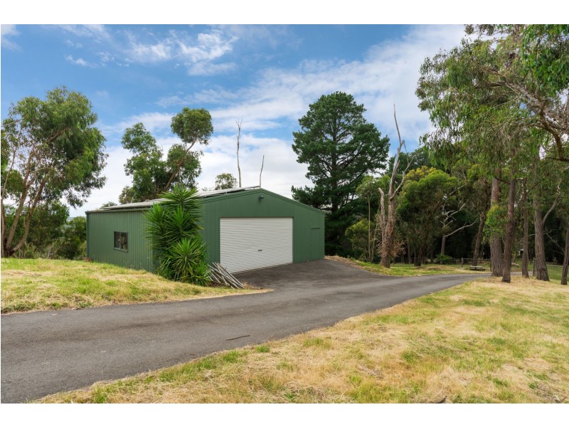 40 Leonard Road, Lilydale VIC 3140