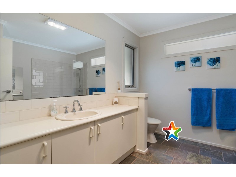 52 Birmingham Road, Mount Evelyn VIC 3796