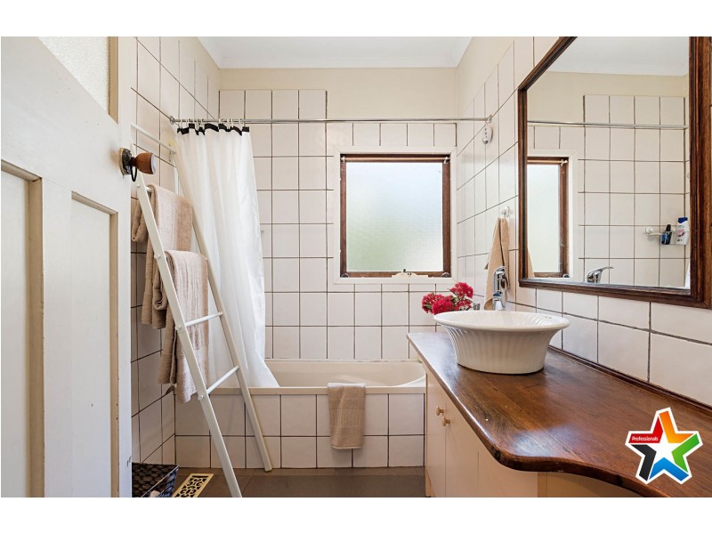 8 Hordern Road, Mount Evelyn VIC 3796