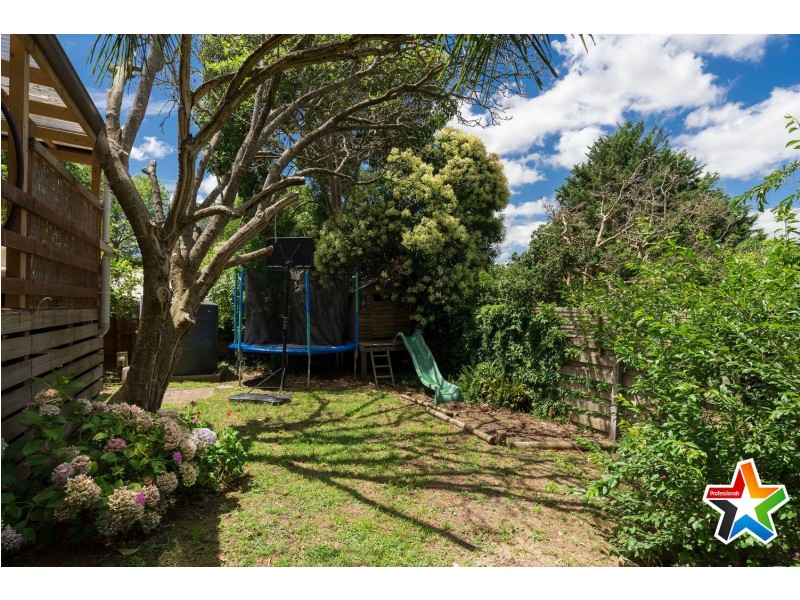 8 Hordern Road, Mount Evelyn VIC 3796