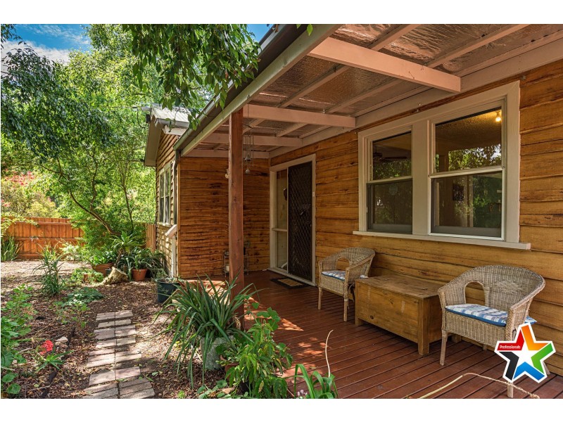 8 Hordern Road, Mount Evelyn VIC 3796