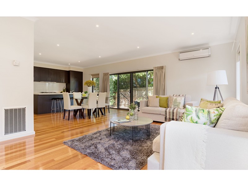 2/24 Pascoe Avenue, Croydon VIC 3136