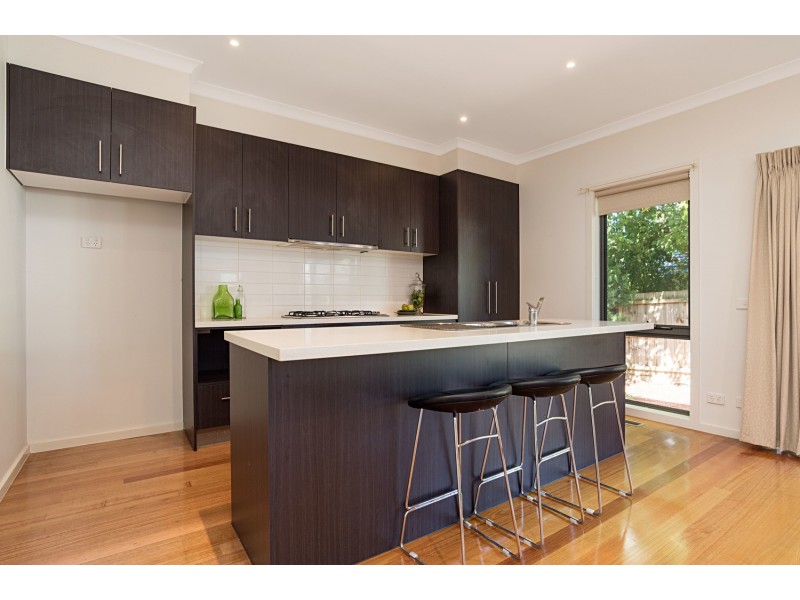 2/24 Pascoe Avenue, Croydon VIC 3136