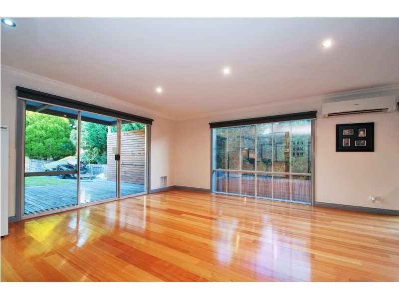 27 Bristol Crescent, Lilydale VIC 3140