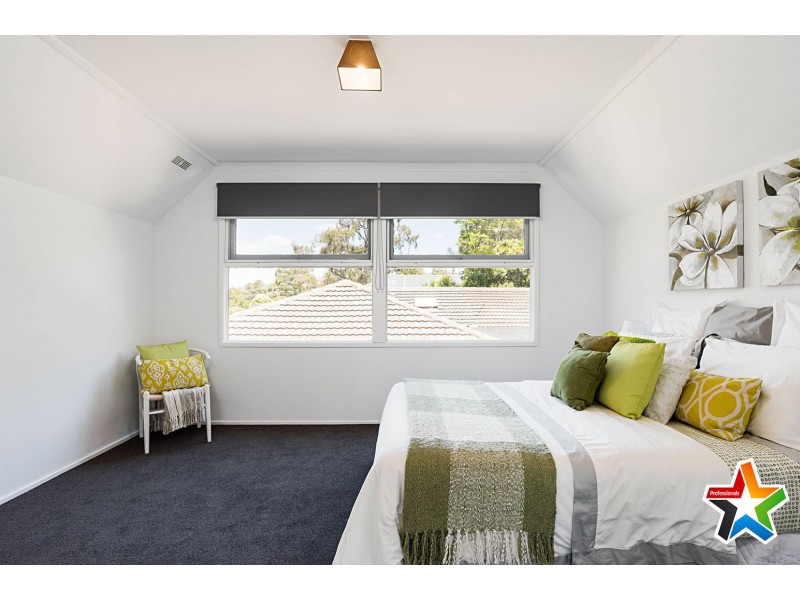 19 Buckmaster Drive, Mount Evelyn VIC 3796