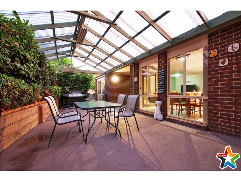 22 Galera Court, Wandin North VIC 3139