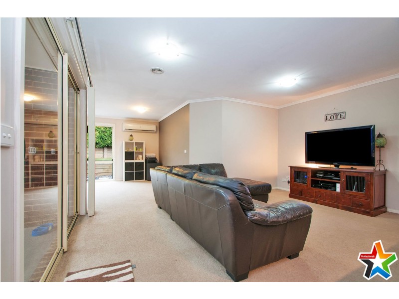 22 Galera Court, Wandin North VIC 3139