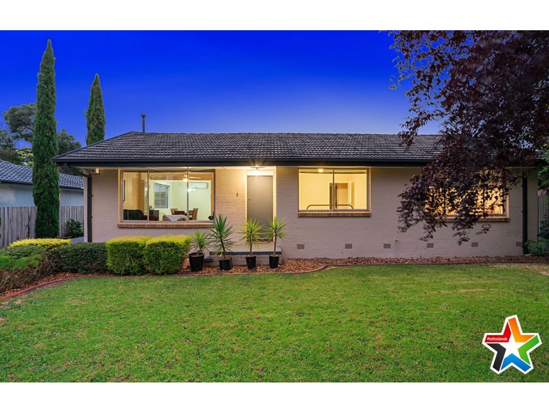 1 Cowley Court, Mooroolbark VIC 3138